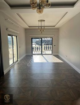 Sager Gayrimenkul'den Acil Satılık Ultra Lüks 5+2 Daire