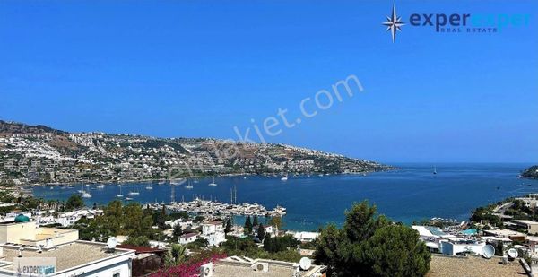 Bodrum Gündoğan Merkezde Deniz Manzaralı Özel Havuzlu Villa