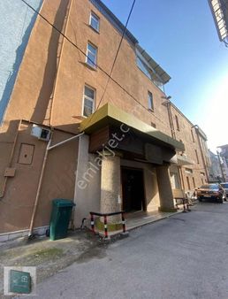 Yeni Karaman Mahallesinde Satılk Ticari Bina