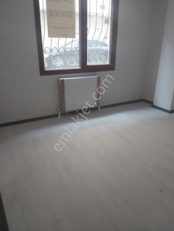 Bahçelievler Basın Sitesi İle Soğanlı Arasında Sıfır Binada 2+1 65 M2 Giriş Kat Satılık Daire.