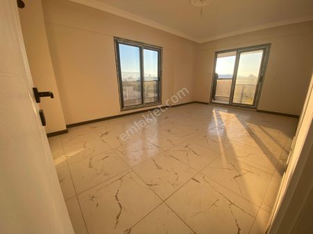 Karaçayda 2+1 Üçüncü Kat