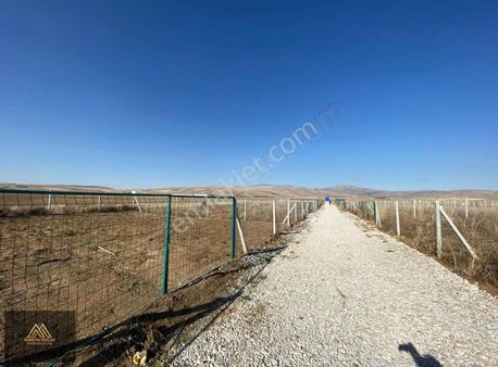 Avantaj Emlak'tan Elmadağ'da 250m2 Sulu Hobi Bahçeleri Satışta!