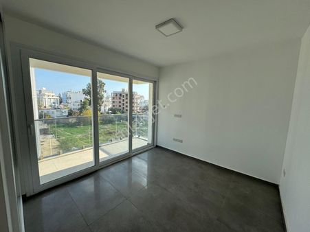 Gazimağusa Merkezde Terrace Park'ta Sıfır 2+1 Daireler