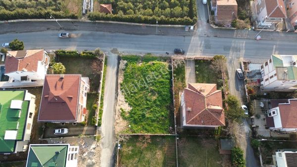 Büyükçekmece De 580 M2 Satılık Arsa Caddeye Cephe Deniz Manzaralı