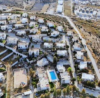 Sherlock Homes'tan Tuzlapark Sitesinde Göl Ve Doga Manzaralı 2+1