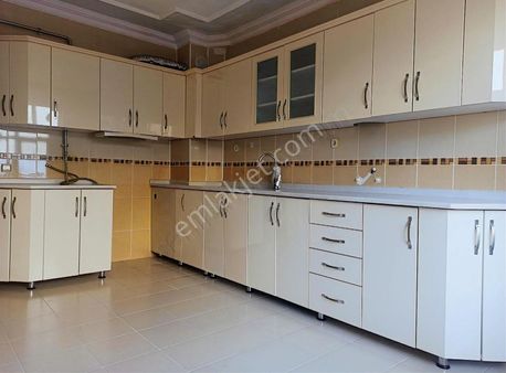 ~bereket Emlak~abdullahpaşa'da 3+1 Satılık Daire