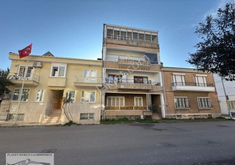 Planet'ten Kumsalda Denize Yakın Ara Kat Daire