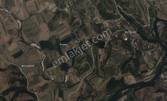 Antalya Serik Bucakköyde Satılık Müstakil Tarla