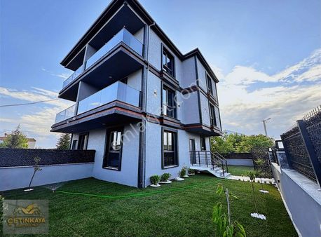 * Çetinkaya Yapıdan Ultra Lüks Denize 300 Mt İskanlı Yazlık 4+1