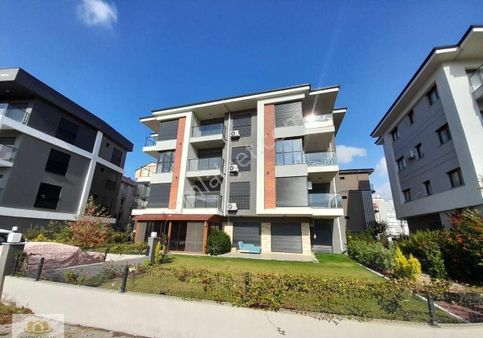 Kuşadası Davutlar’da Eşyalı Lüks 2+1 Daire