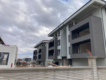 Yaşamkent Mahallesi'nde Satılık 3+1 Daire