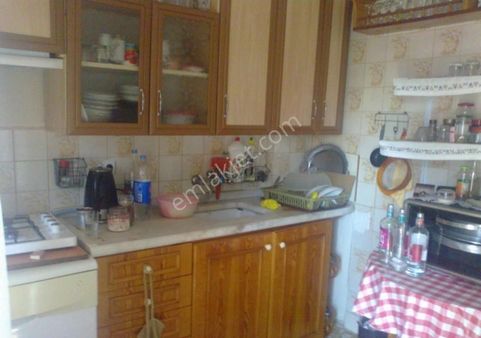 Dikili Merkez'de Sahile 300metre Stad'a 40 Mt Adliye Binasına 30