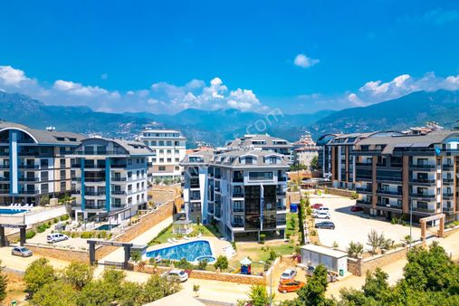 Alanya Oba 1+1 58m2 Eşyalı Aktiviteli Site İçerisinde Satılık Daire !!