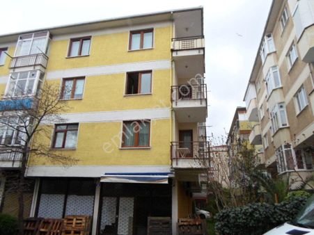 Küçükyalı Atatürk Cd.carrefour Arkası.90 M2