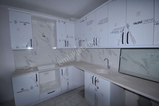 Söke Özbey-yeniköy De Satılık 2+1 Daire