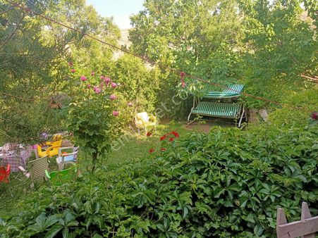 Meram Çayırbağı'nda Satılık Müstakil Ev İle Bahçe