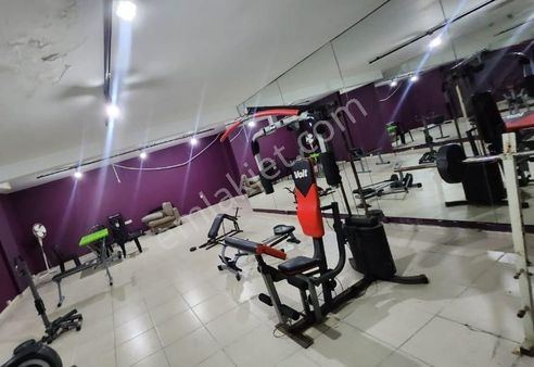 Konyaaltı Uncalı'da Havuzlu Doğalgazlı Satılık 2+1 Daire