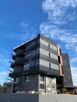 Kuşadası Güzelçamlıda Denize 50 Metre Sıfır Yapım Özel Havuzlu 3+1 Dubleks Daire