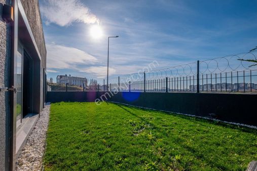 Başakşehir'de Ultra Liüks 7+2 Satılık Villa