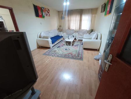 Mç Emlak'tan Mareşal Çakmak Mah'de 3+1 Satılık Daire