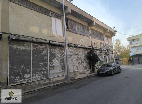 Emlak 72' Toptancılar Sitesinde Satılık Dükkan