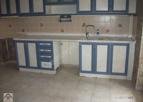 Acil...kelepir....park Manzaralı,3+1,180 M2,kombili,asansörlü,kiracılı