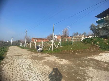 Akar Emlaktan Satılık Villa İmarlı Arsalar