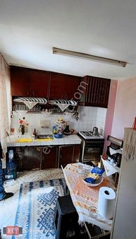 Acil Kıbrıs Caddesi Üzeri Arakat Konut Veya Ofis Olabilecek 2+1