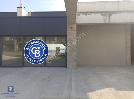 Fırsat Fiyat! Şerefiyesi En Yüksek Galeriye Uygun Dükkan
