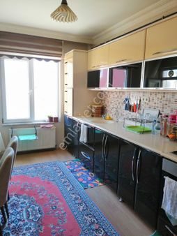 Şehir Merkezinde Satılık 4+1 Ara Kat Daire