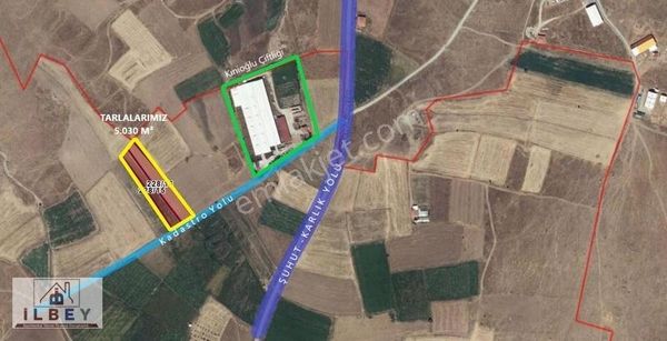 İlbey // Şuhut - Karlık Yoluna Yakın 5030 M² Tarla