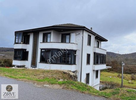 Zirve Yapıdan Geniş Mutfak Ayrı3+1 Daire