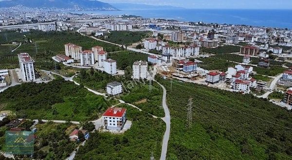 Anadolu Emlak'tan Cumhuriyet Mahallesi'nde Satılık 672 M² Arsa