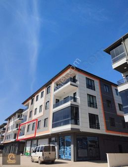 Öğretmen Gayrimen'den Akıllı Kavşakta Satılık 3+1 Daire