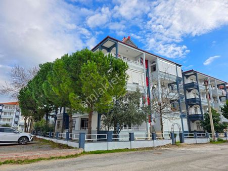 Akçay Altınkum Satılık Daire / Doğalgazlı / Ayrı Mutfak / 3+1 / Yapılı