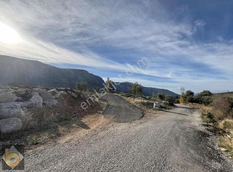 Seydikemer Arsa Köyde Asfalt Yola Cephe 990m2 Tarla