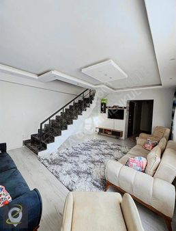 Rota'dan Karamürsel'in Tam Merkezinde Satılık 2+1 Dubleks!