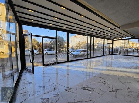 Kurumsal Kiralamaya Uygun Metrajlı Satılık İşyeri
