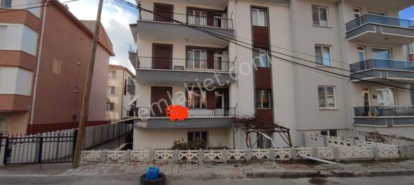 Afyon Tezcan Emlaktan Fatih Mahallesinde 4+1 Daire