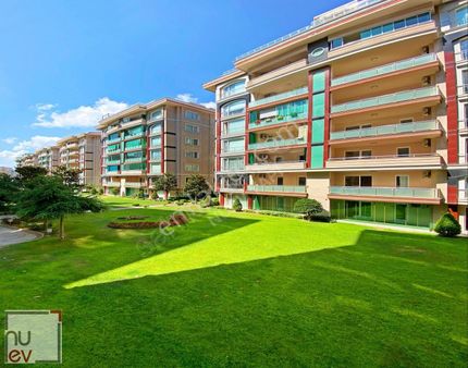 Hilal Konaklarında Geniş M2'li Lüks Daire 4+1-nuev