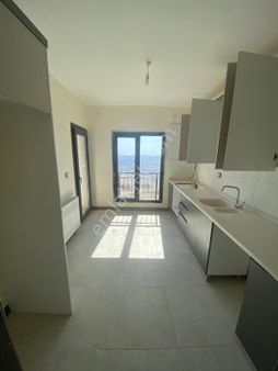 Çözüm Gayrimenkul 3+1 Kiralık Daire