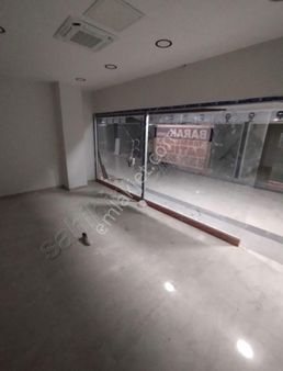 Çakmak Cad. Eski Yimpaşda Satılık İş Yeri