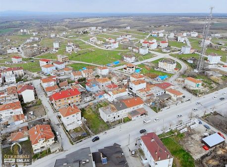 Büyükyoncalıda İmarlı 4 Yola Cephe Arsa 451m²