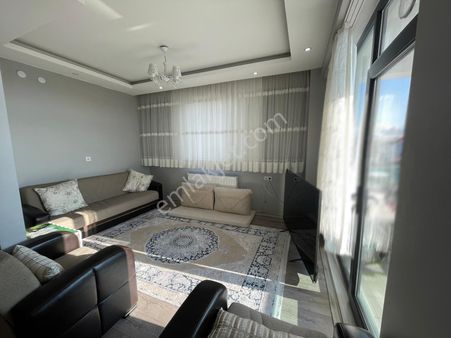 Van Edremit Süphan Mahallesin'de İlhami Çakırtaş Emlak A.ş'den Geniş 2+1 Daire