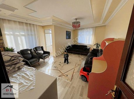 Deniz İnşaattan Esentepede Satılık Daire Cadde Üstü Köşebaşı