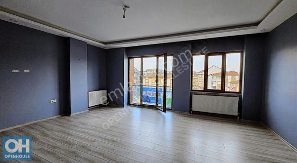 Havalimanı Bolluca Orkide Evlerinde Muhteşem 2+1 Dubleks Daire