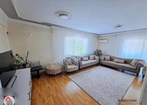 Gümüldür Merkezde 3+1 Ebeveyn Banyolu