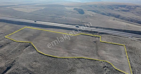 Kayseri Nevşehir Yol Kenarı 18.500 M2 Satılık Tarla