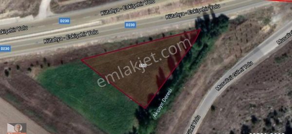 Tepebaşı Takmak Mahallesinde Satılık Tarla