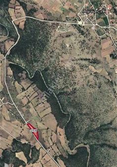 Ayvacık Mahallesinde Satılık Tarla